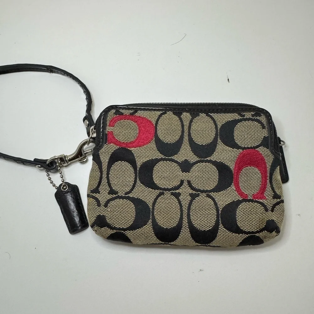 Coach Madison Wristlet Wallet Tan and Red